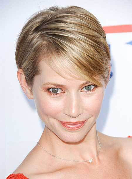 Short Hairstyles For Fine Hair Women
 20 Short Haircuts for Women with Thin Hair