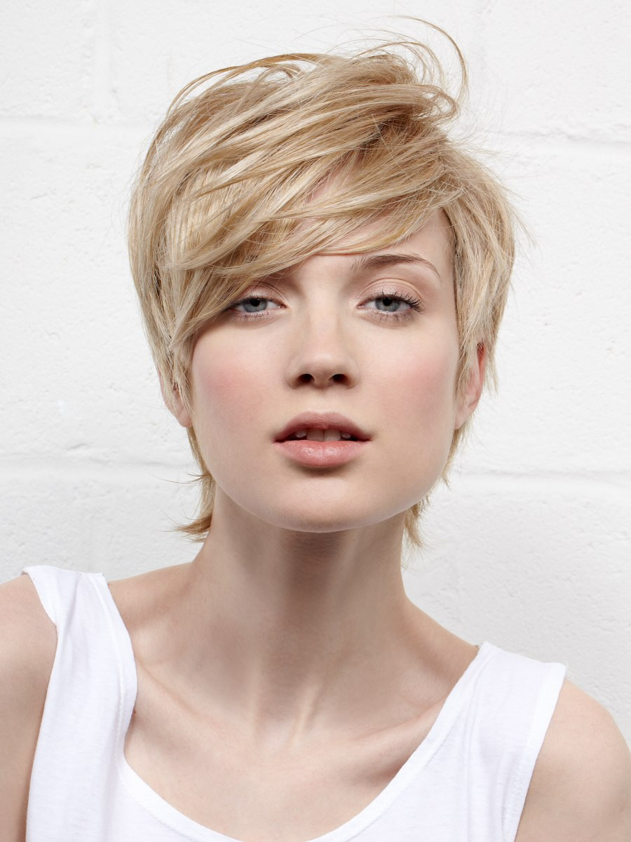 Short Neck Hairstyles
 Layered short haircut with neck hair that almost reaches