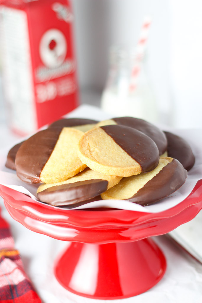 Shortbread Cookies Dipped In Chocolate
 Chocolate Dipped Shortbread Cookies