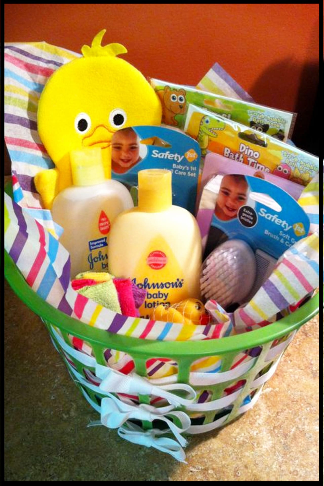Shower Gift Basket Ideas
 Baby Shower Gift Basket Ideas Creative DIY Baby Shower