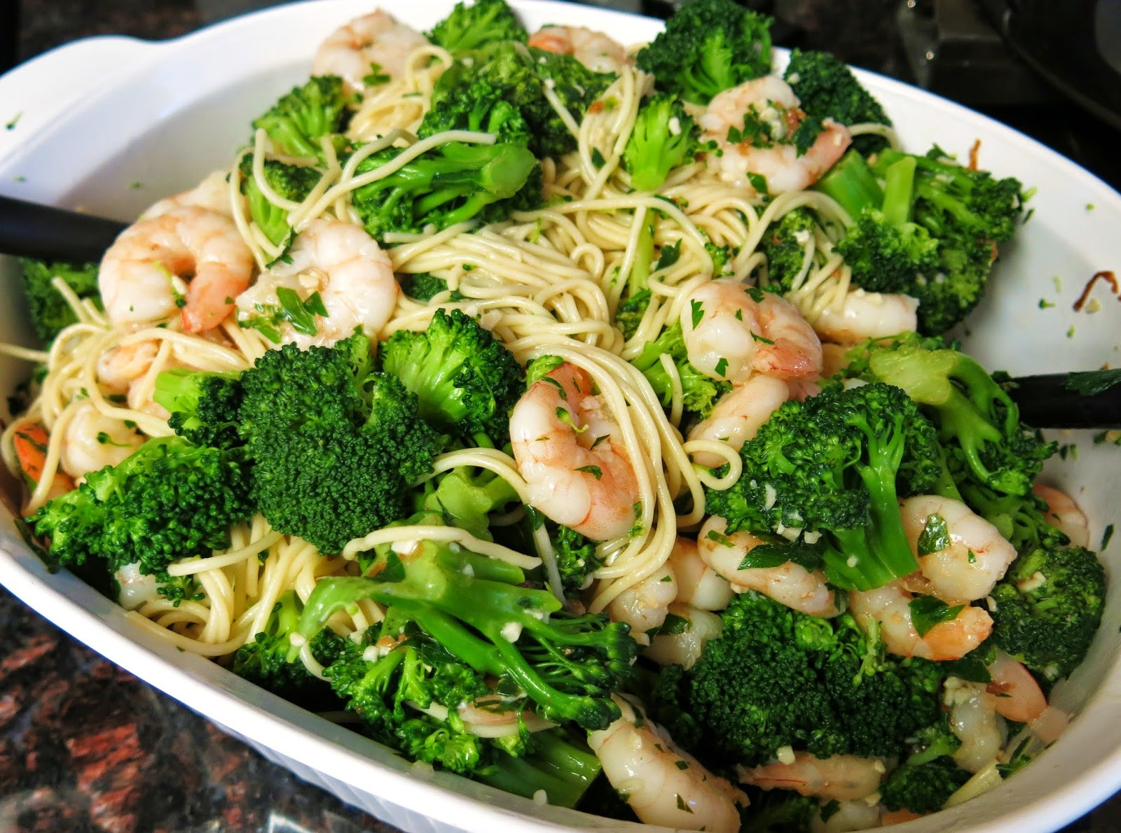 Shrimp And Broccoli Pasta
 Egg Allergy Cooking Shrimp and Broccoli Scampi Pasta