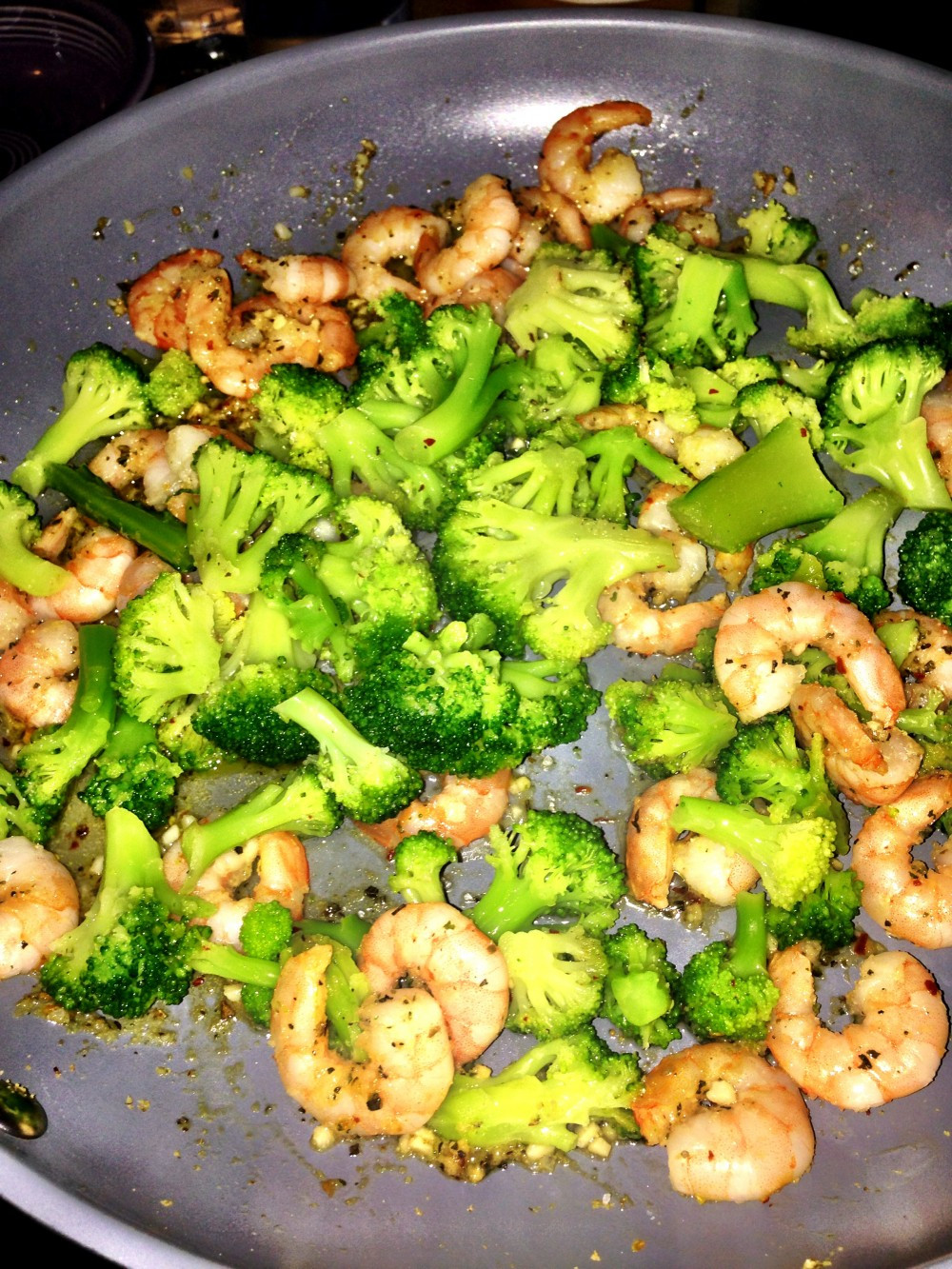 Shrimp And Broccoli Pasta
 late night broccoli shrimp pasta