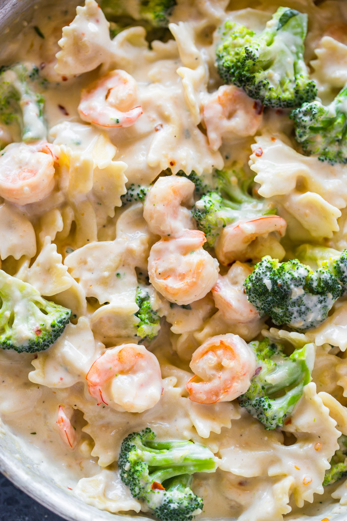 Shrimp And Broccoli Pasta Recipe
 Skinny Garlic Shrimp & Broccoli Alfredo