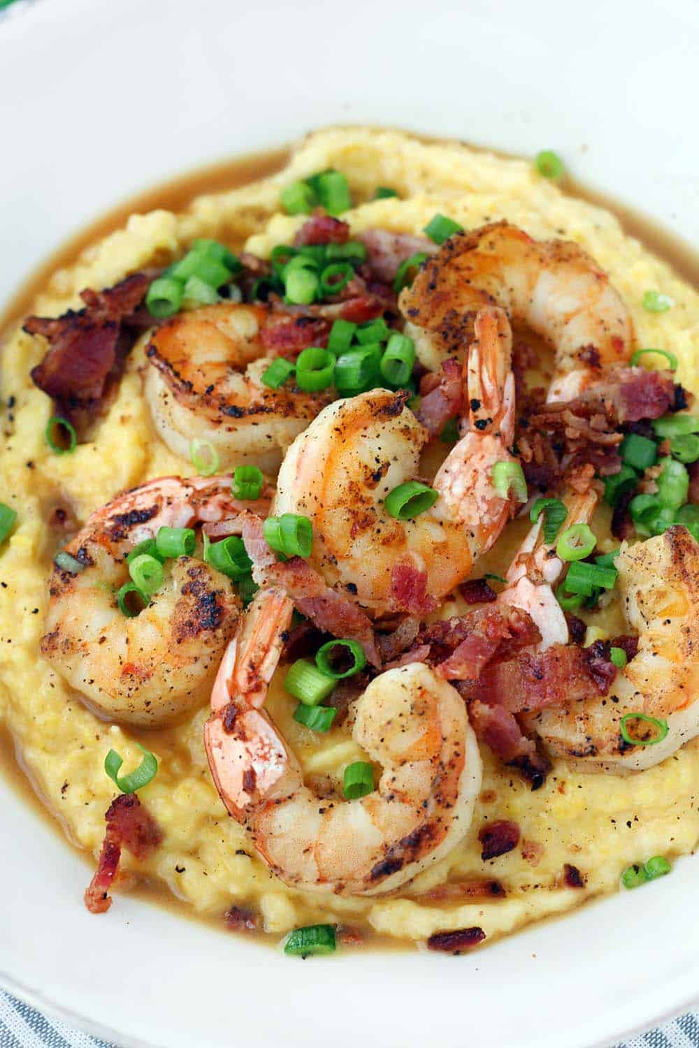 Shrimp And Grits Recipe Paula Deen
 Easy Classic Shrimp and Grits Bowl of Delicious