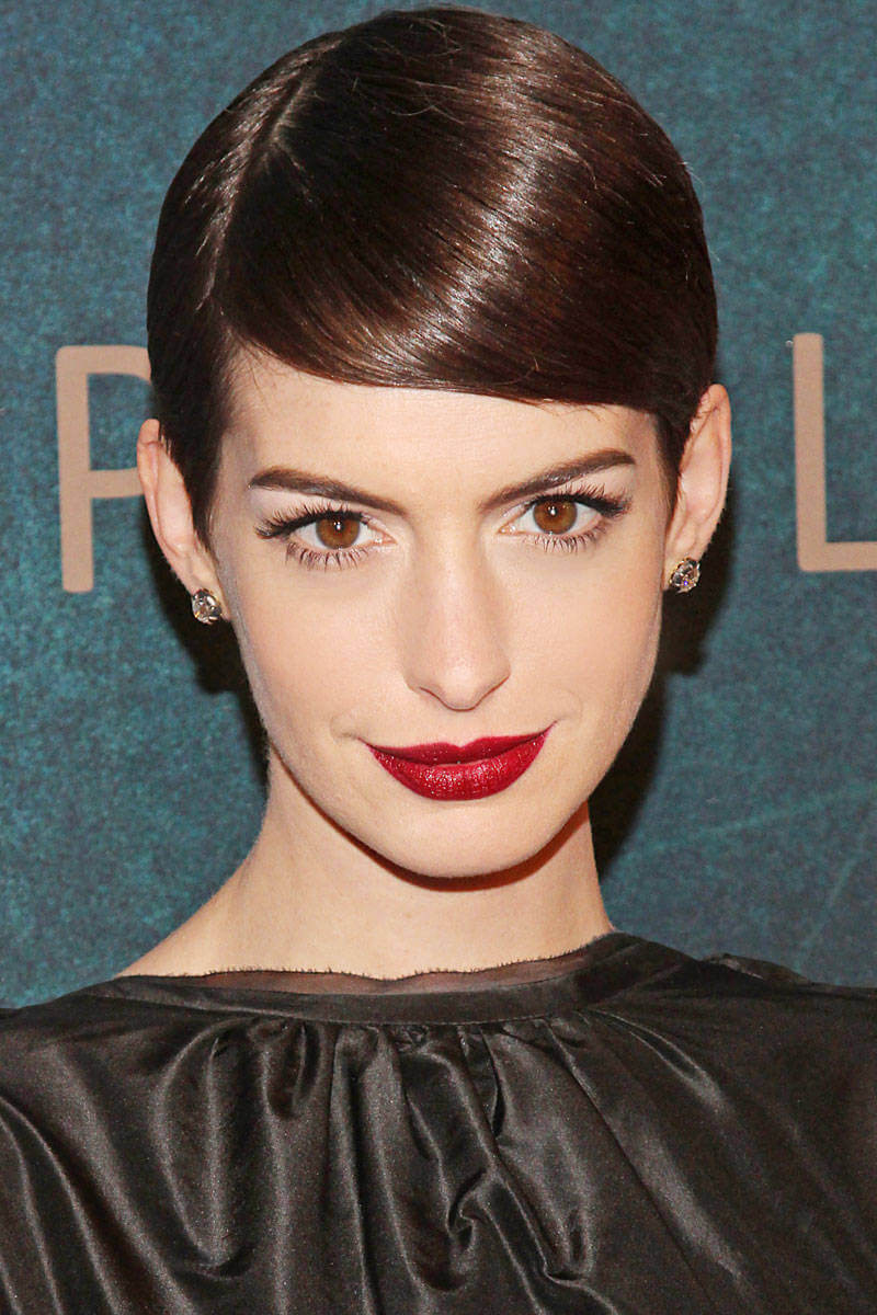 Side Cut Hair Female
 21 Side Part Short Hairstyles For Women