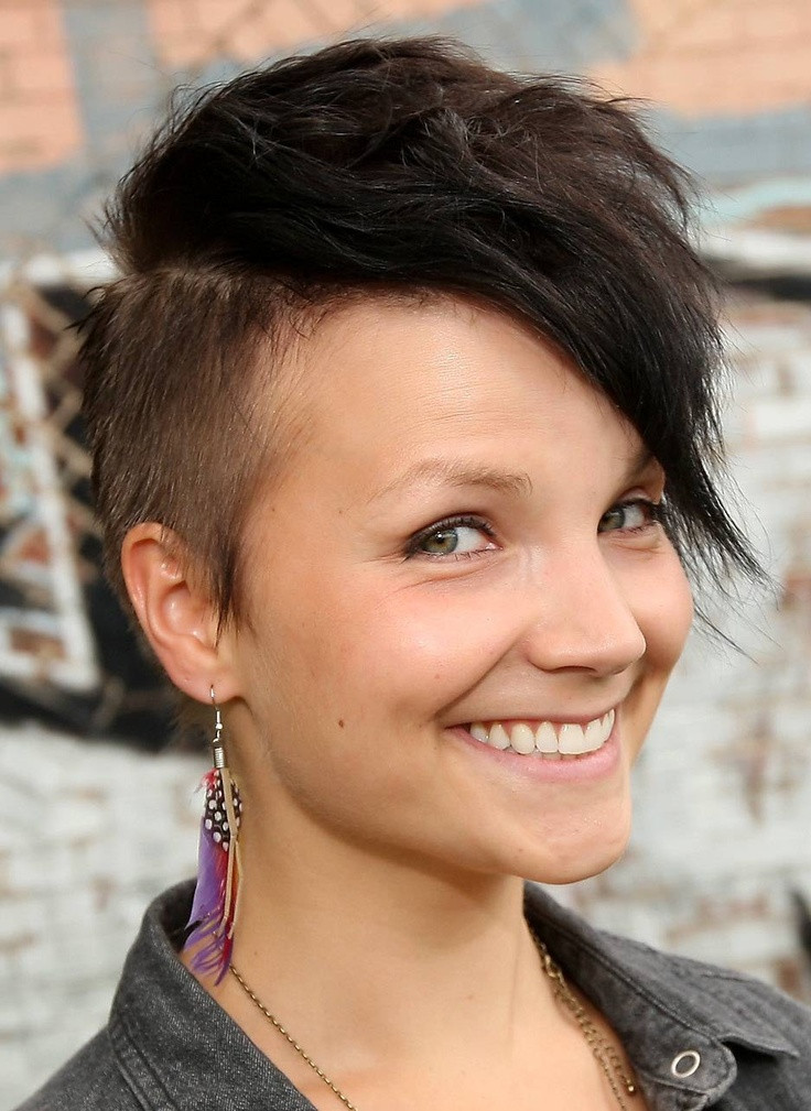 Side Cut Hair Female
 20 Shaved Hairstyles For Women Feed Inspiration