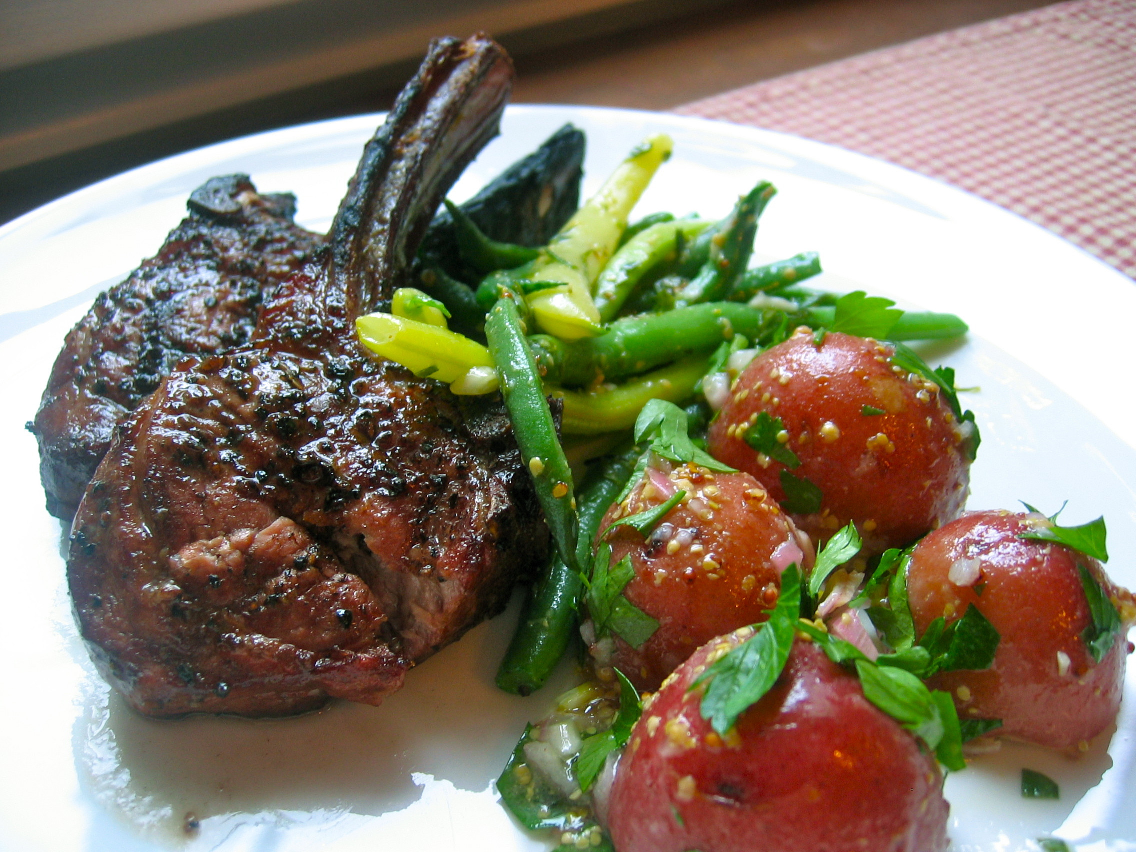 Side Dishes For Lamb Chops
 Grilled Lamb Chops with Tarragon Beans and Baby Red Potato