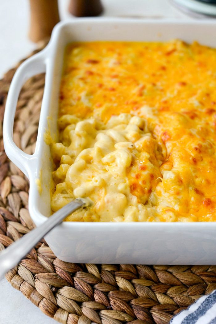 Simple Baked Macaroni And Cheese Recipe
 Easy Baked Mac and Cheese Simply Scratch