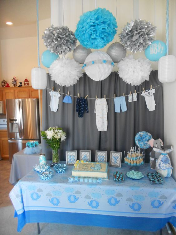 Simple Decor For Baby Shower
 Easy Bud Friendly Baby Shower Ideas For Boys Tulamama