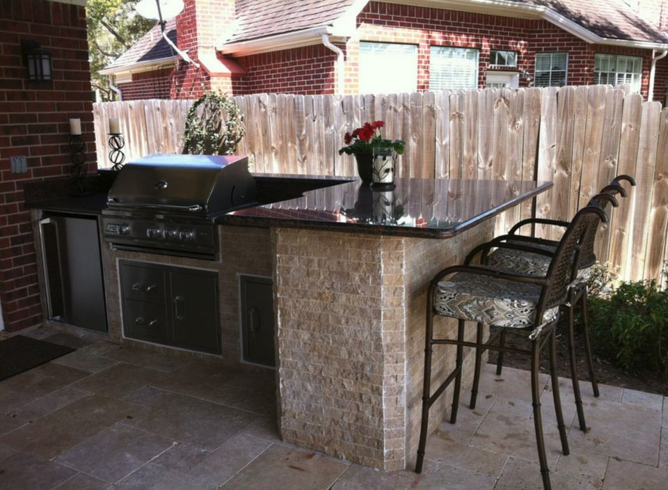 Simple Outdoor Kitchen Ideas
 35 Must See Outdoor Kitchen Designs and Ideas