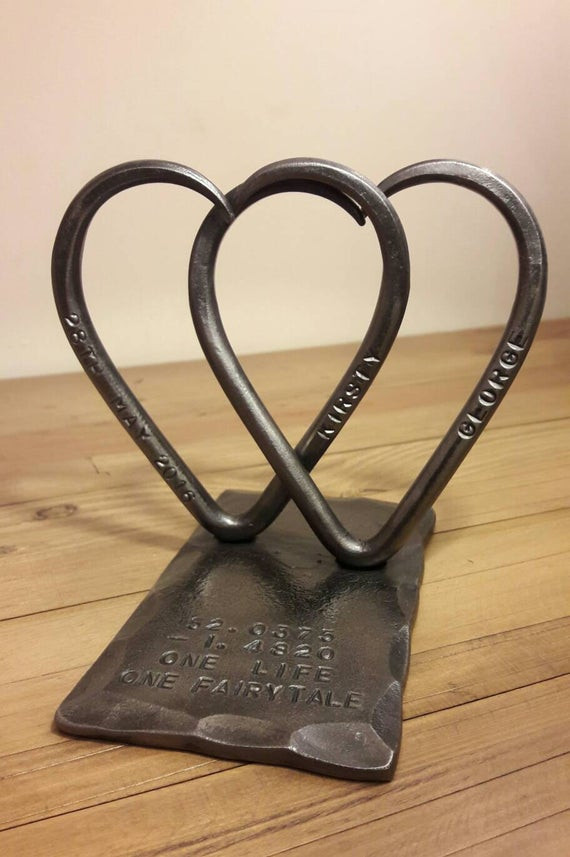 Sixth Anniversary Gift Ideas
 6th Year Anniversary Love Heart Interlinked Iron Wedding