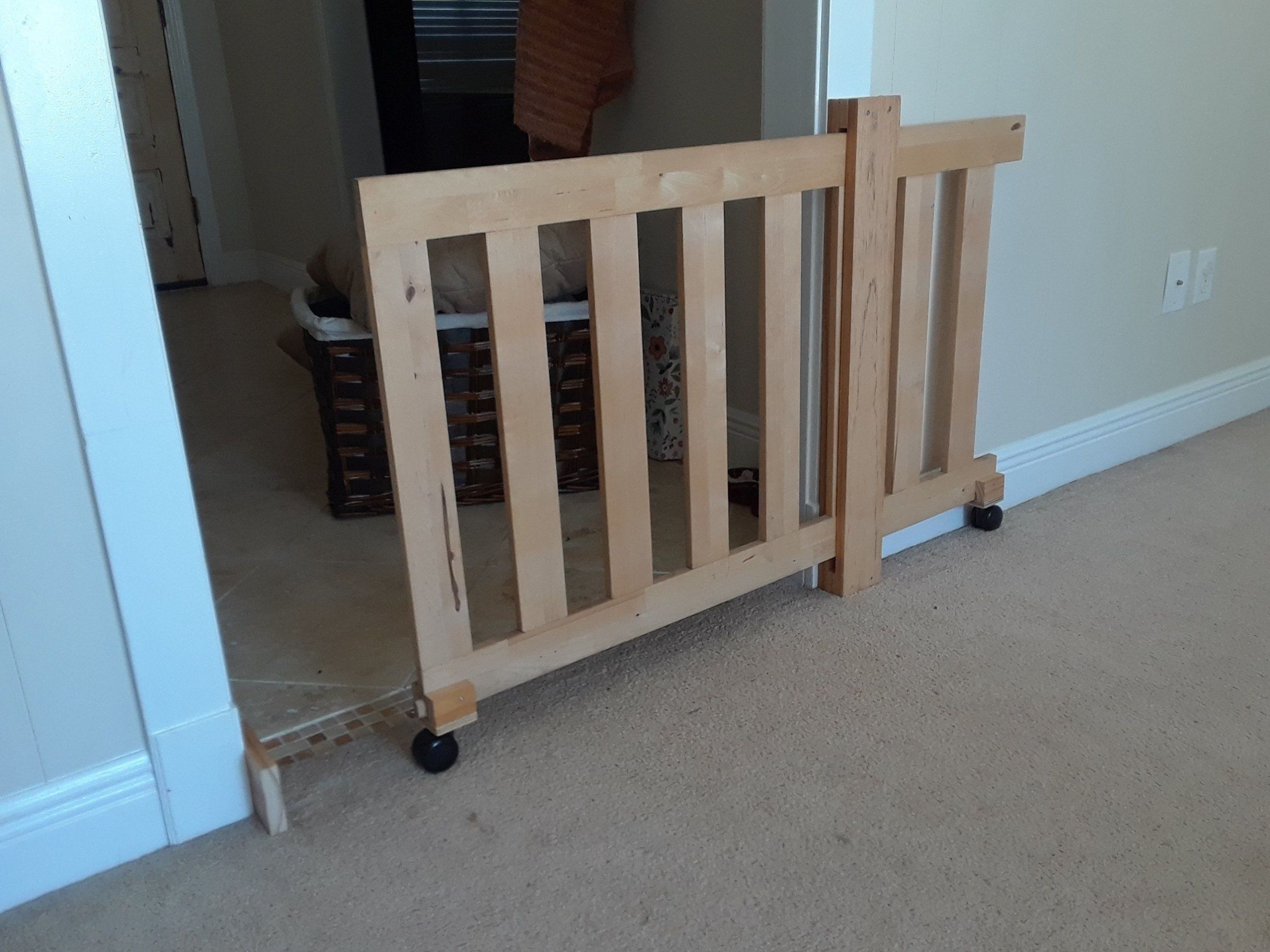 Sliding Baby Gate DIY
 Diy dog gate from futon frame and garage spare materials