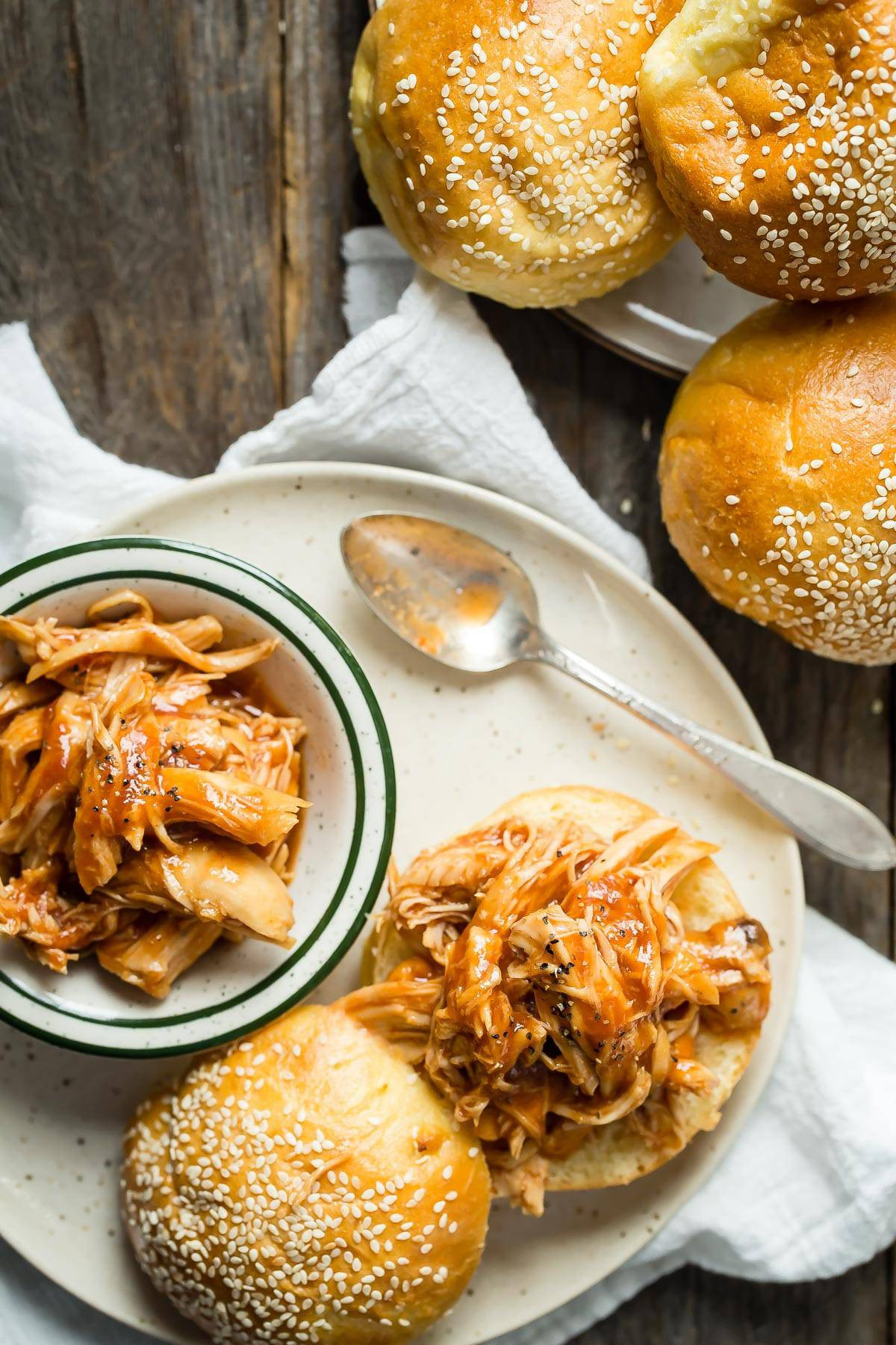 Slow Cooker Bbq Chicken Sandwiches
 Slow Cooker Pulled BBQ Chicken Sandwiches Foodness Gracious