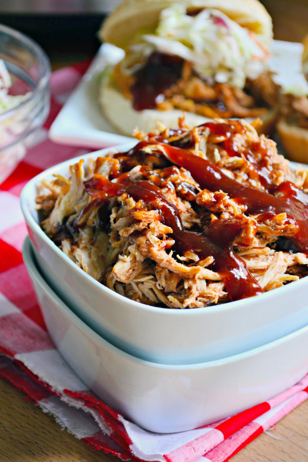 Slow Cooker Bbq Chicken Sandwiches
 Slow Cooker BBQ Chicken Sandwiches Food Fanatic