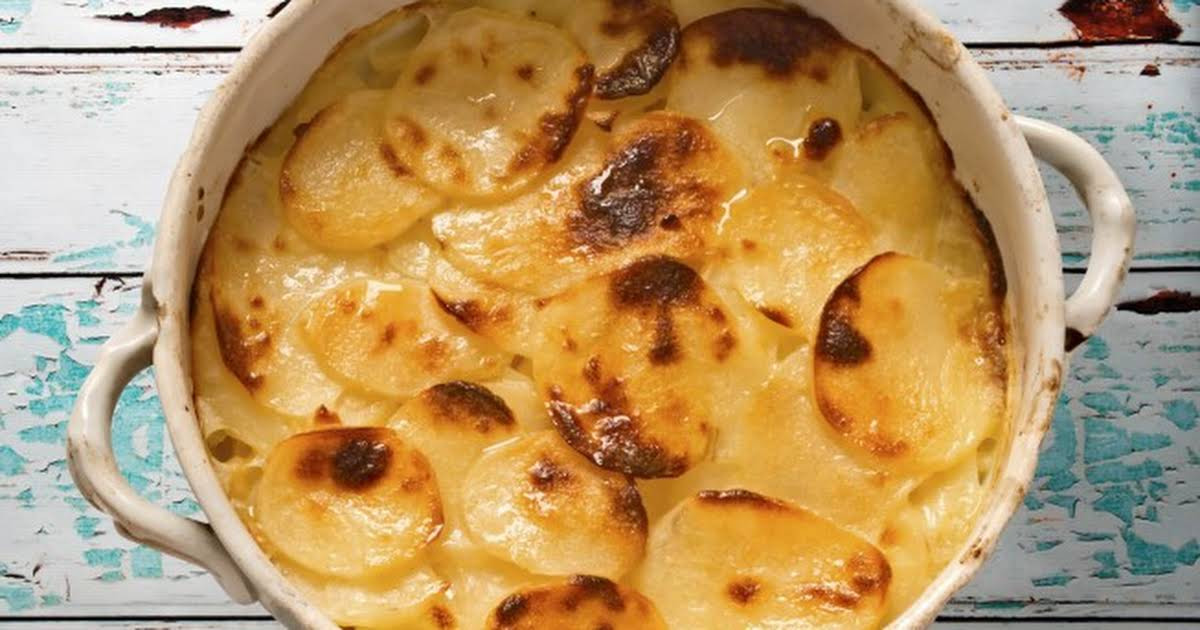 Slow Cooker Scalloped Potatoes No Cheese
 Scalloped Potatoes with Cheddar Cheese Soup Recipes