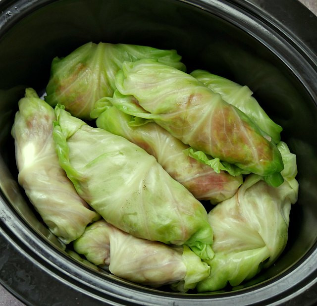 Slow Cooker Stuffed Cabbage
 Slow Cooker Cabbage Rolls in Tomato Sauce