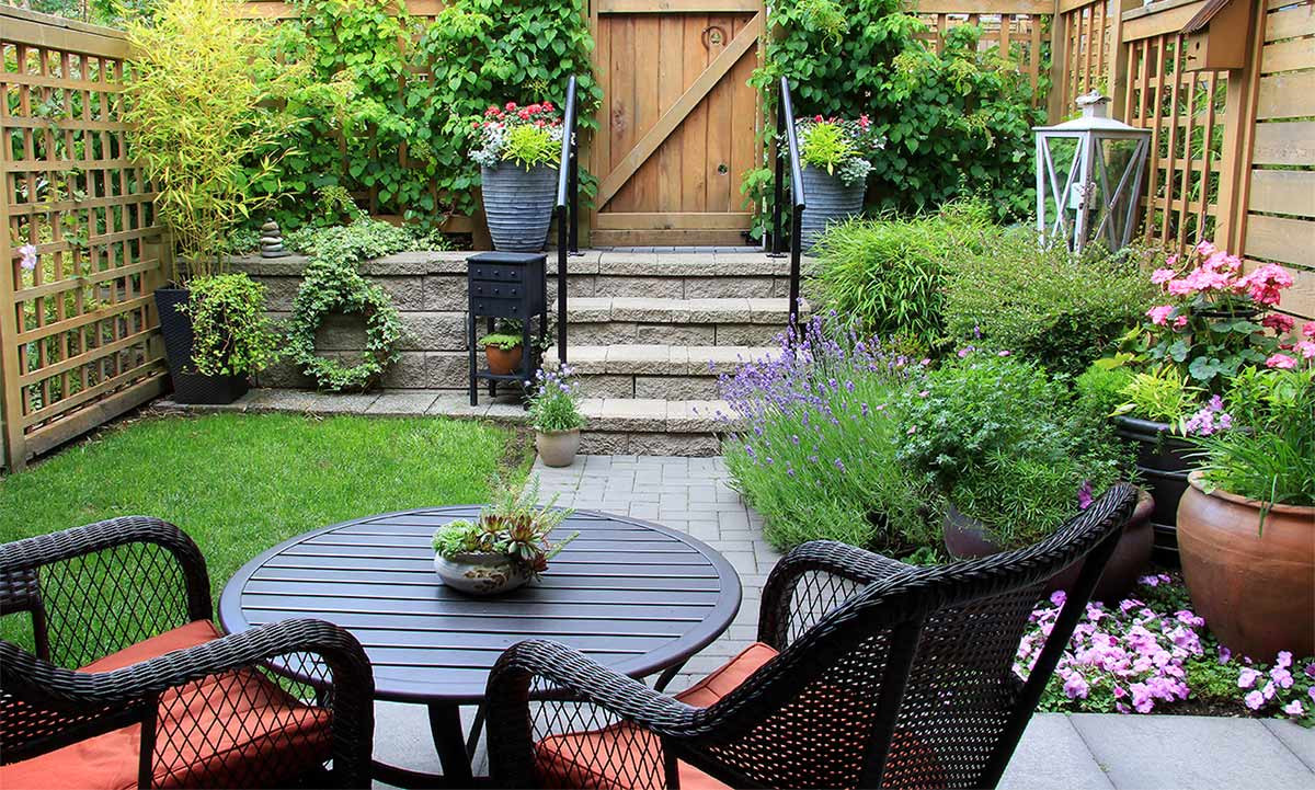 Small Backyard Garden Ideas
 Heatwave in ing 8 small garden ideas for a beautiful