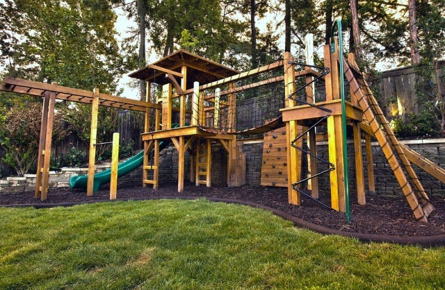 Small Backyard Playground Ideas
 20 The Coolest Backyard Designs With Playgrounds