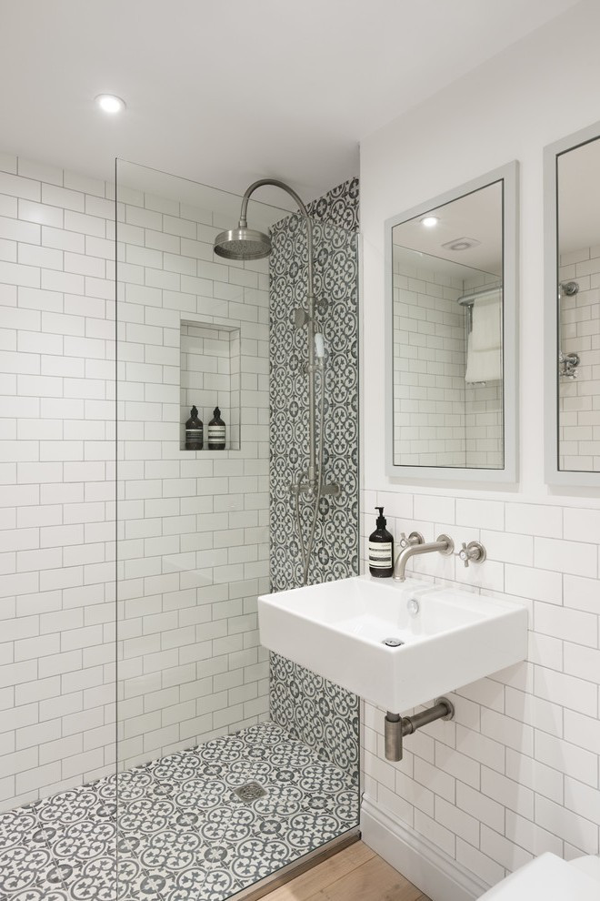 Small Bathroom Tile Designs
 Blooming Small Shower Tile Designs with Apartment Flat