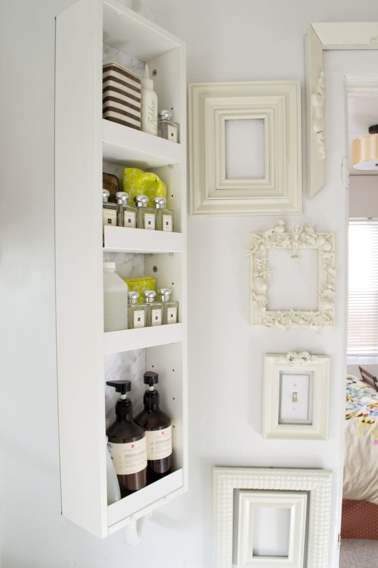 Small Bathroom Wall Shelf
 15 Exquisite Bathrooms That Make Use of Open Storage