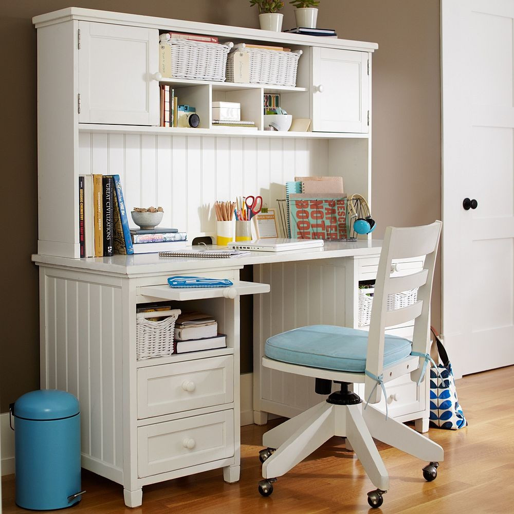 Small Desk For Bedroom
 Get Accessible Furniture Ideas with Small Desks for