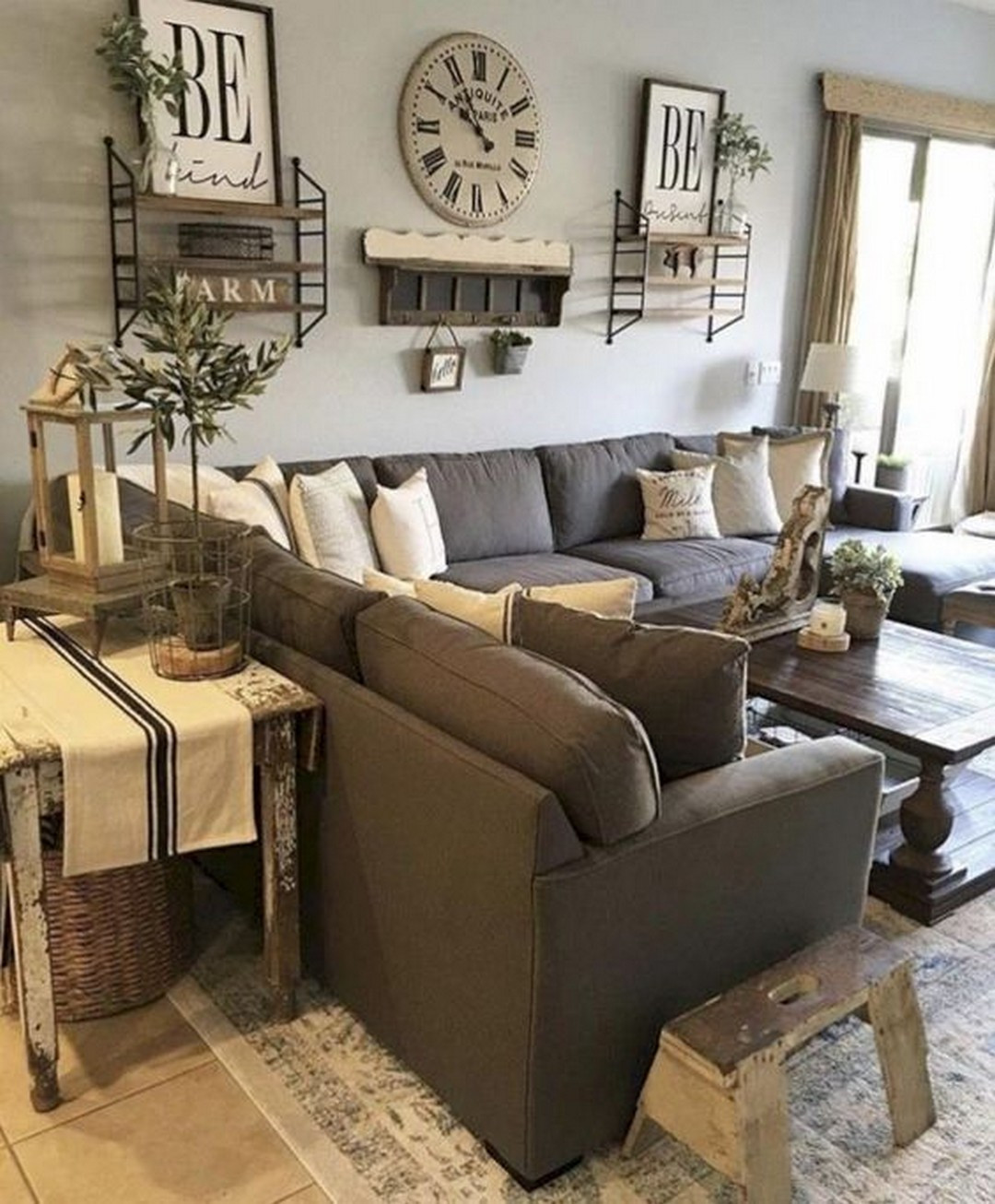 Small Farmhouse Living Room
 Get Inspired to These Country Farmhouse Living Room to