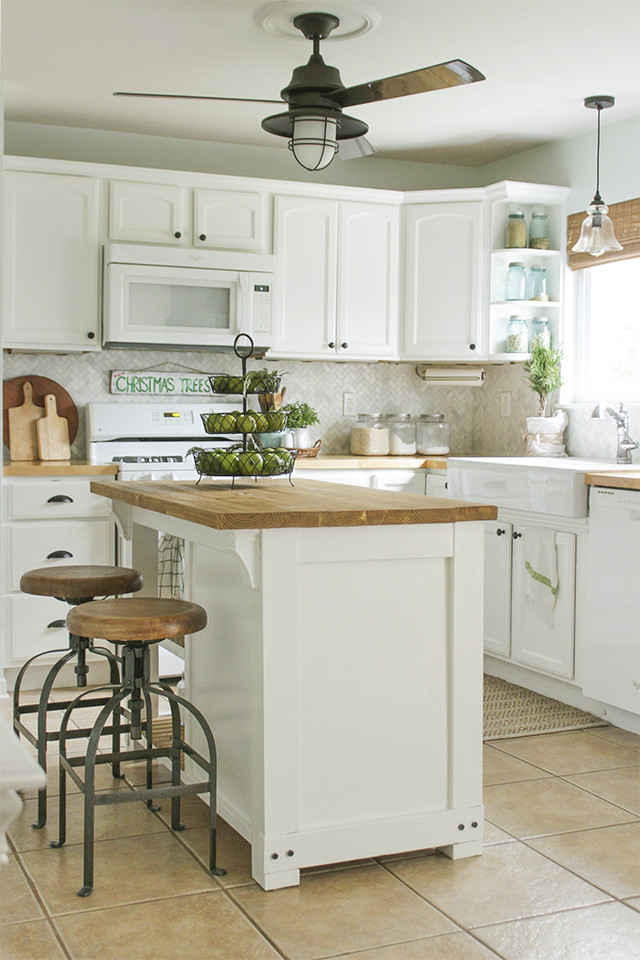 Small Kitchen Ideas With Island
 DIY Island Ideas for Small Kitchens Beneath My Heart