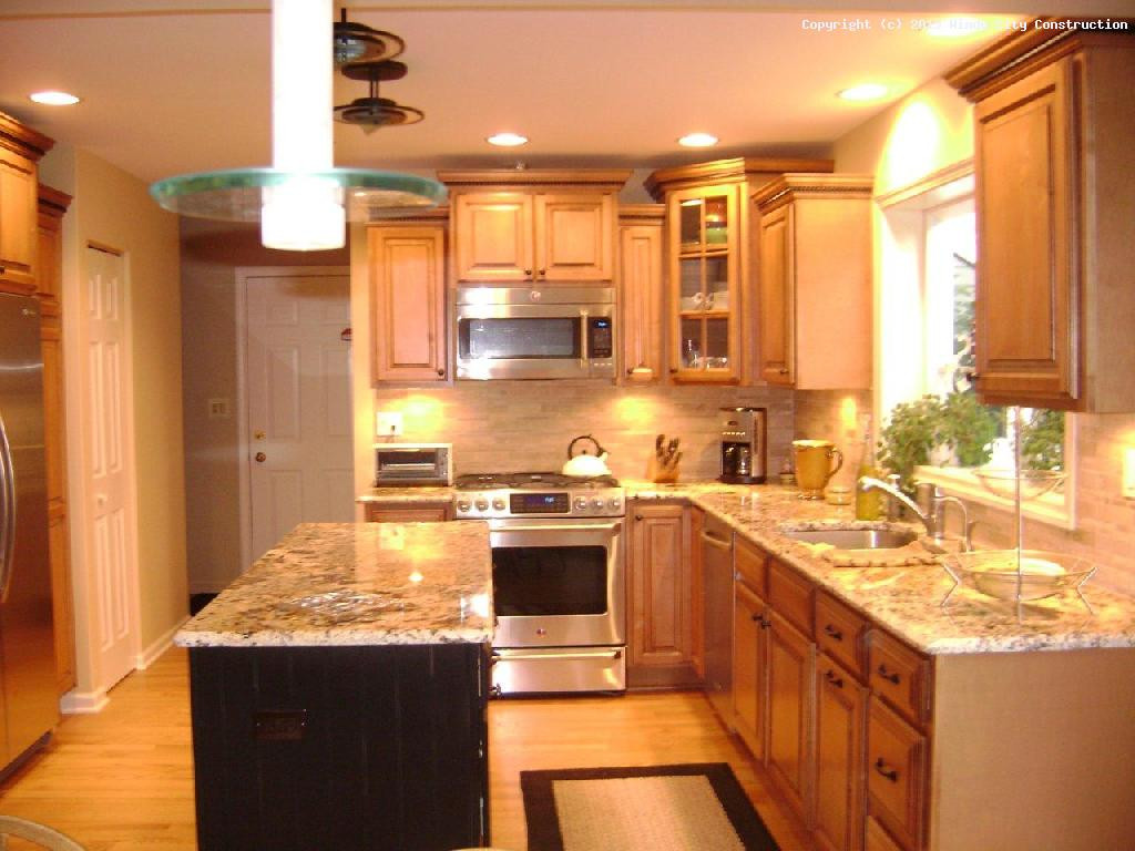 Small Kitchen Makeovers
 Kitchen Makeover Ideas