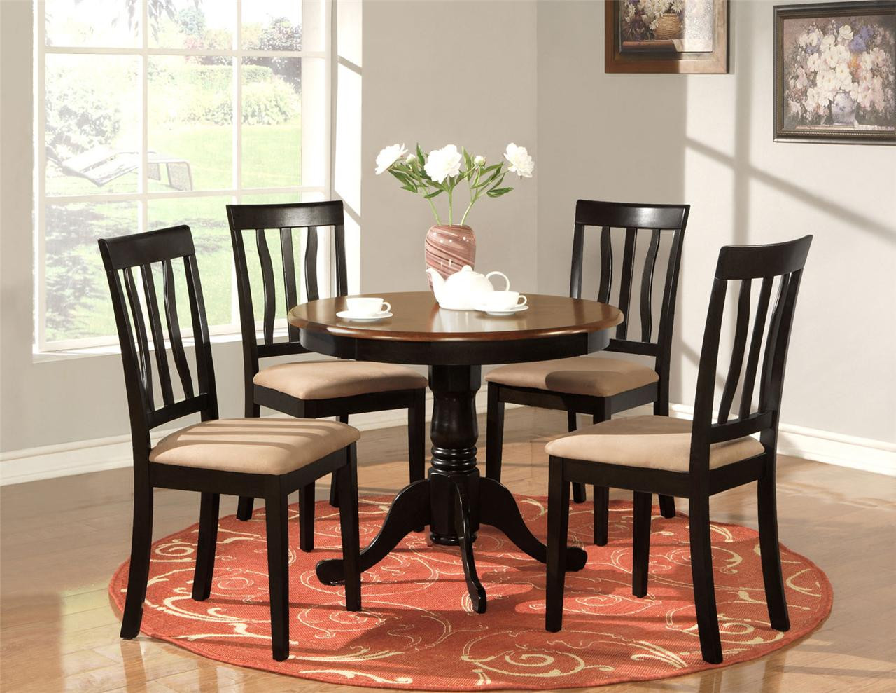 Small Kitchen Table And Chairs
 Square vs Round Kitchen Tables What to Choose Traba Homes