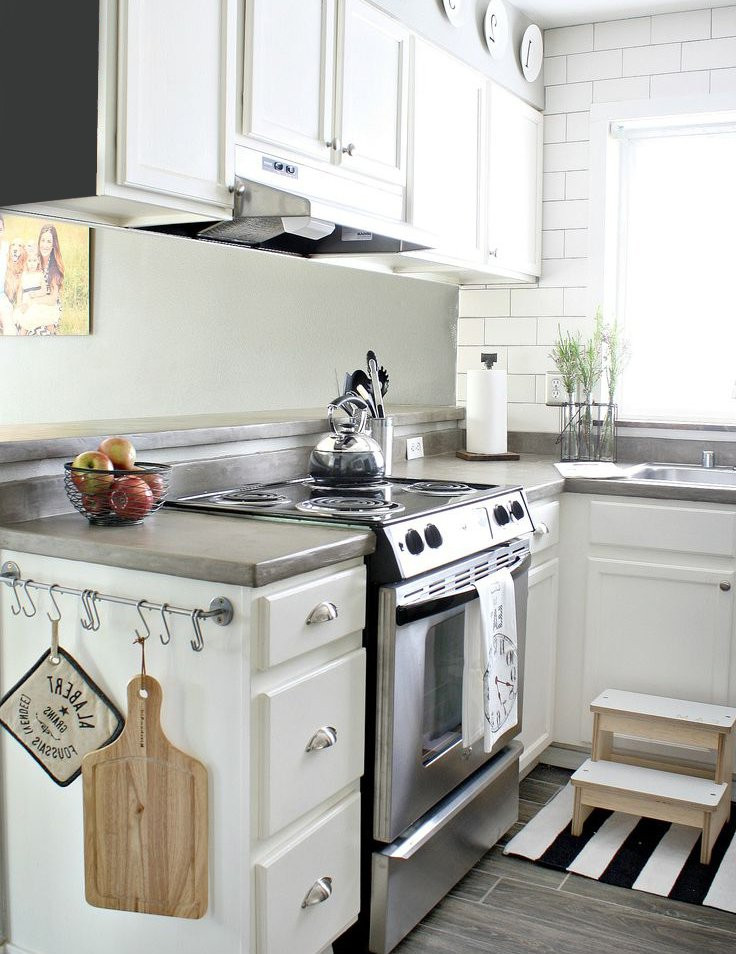 Small White Kitchen
 Very small kitchen design ideas that looks bigger and modern