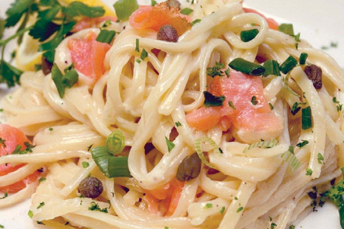 Smoked Salmon Fettuccine
 Pasta with smoked salmon in vodka and caper sauce