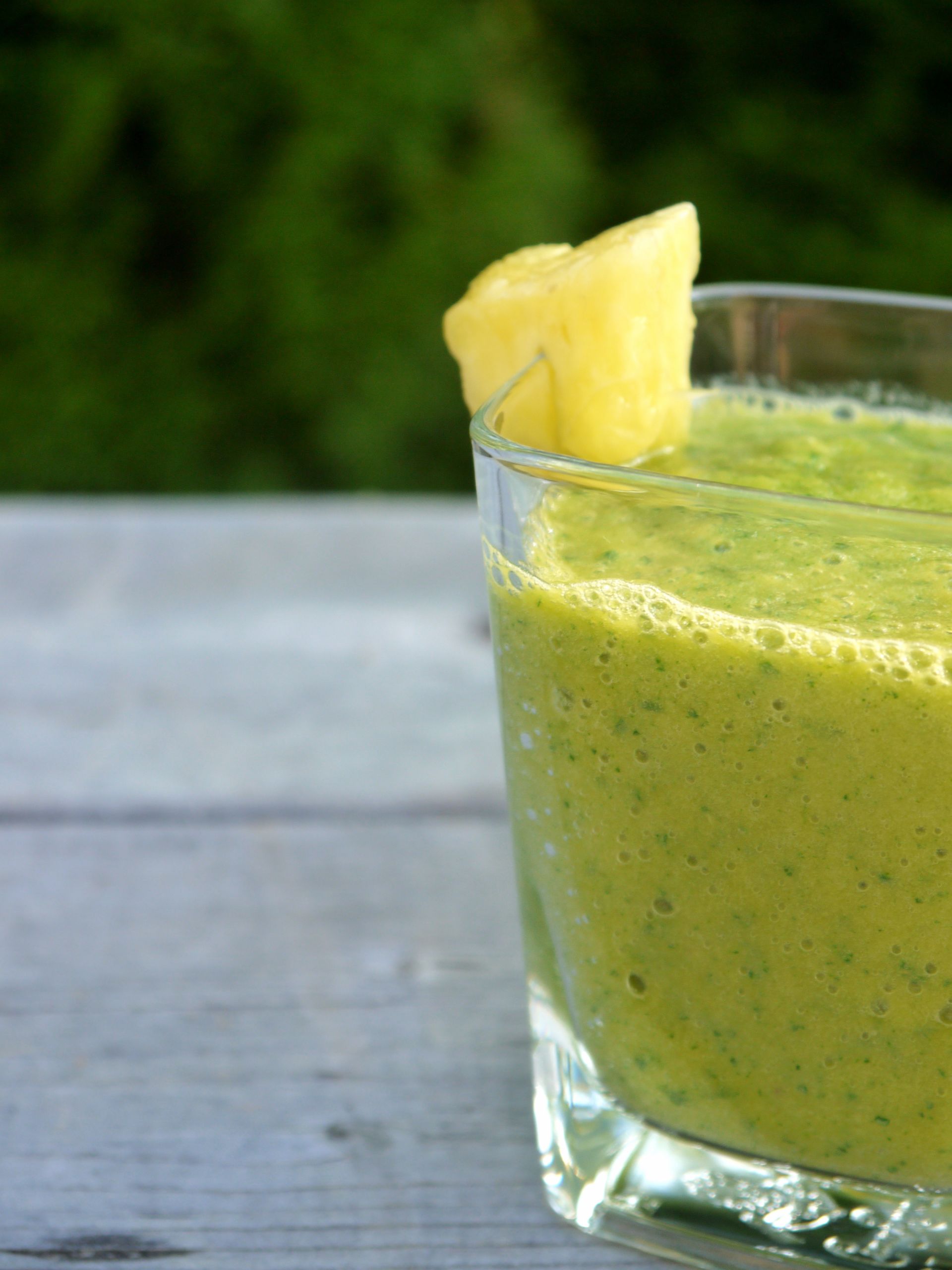 Smoothies With Kale
 kale smoothie with pineapple mango and banana – pumps & iron