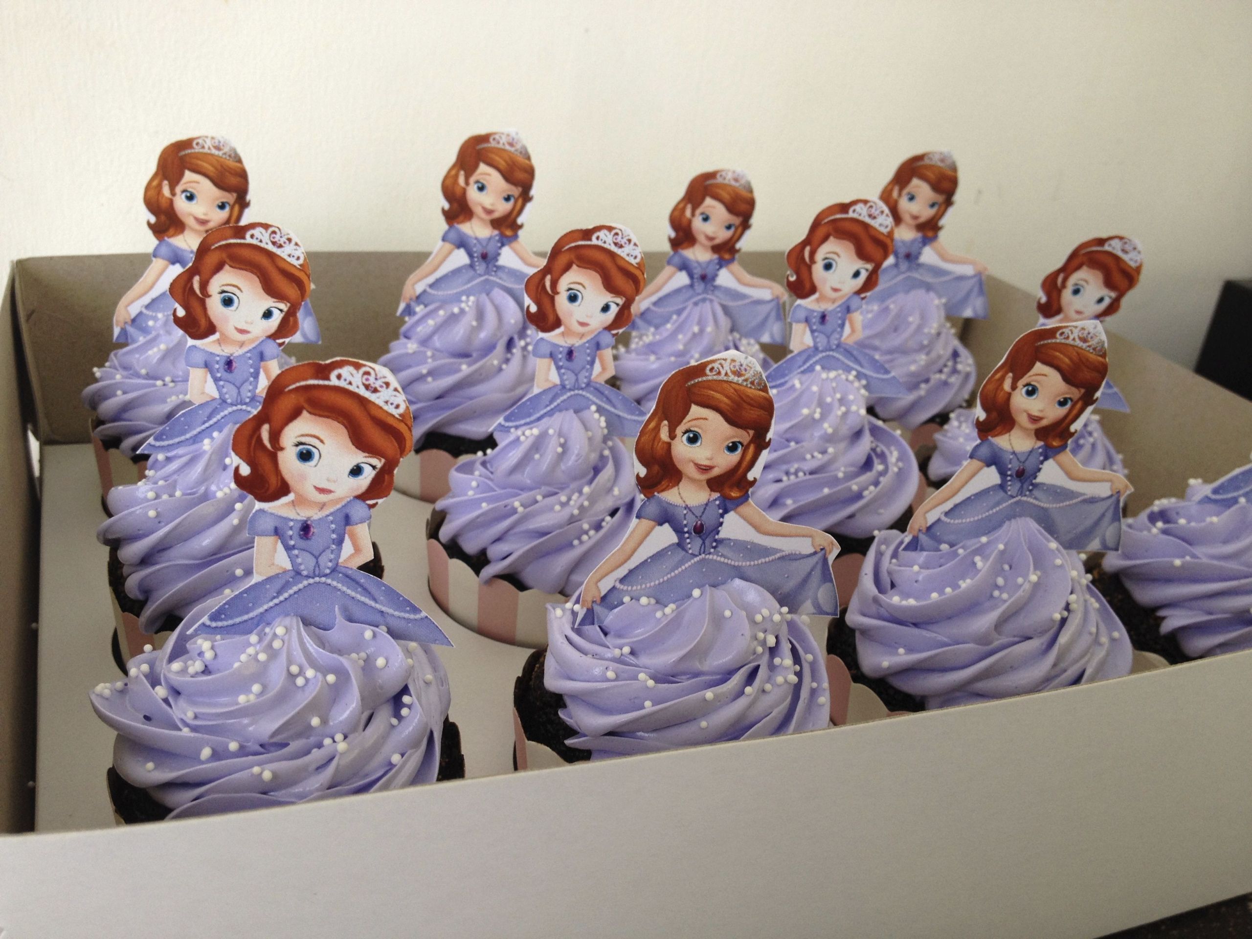 Sofia The First Cupcakes
 Sofia The First Cupcakes