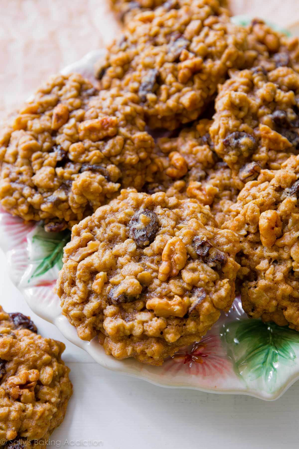 Soft Oatmeal Raisin Cookies Recipes
 Soft & Chewy Oatmeal Raisin Cookies