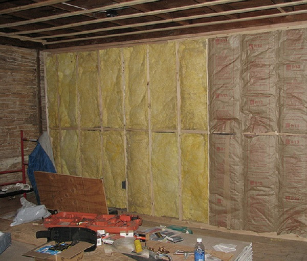 Soundproof Bedroom Walls
 The Cheapest and Easiest DIY to Soundproof Wall Bedroom