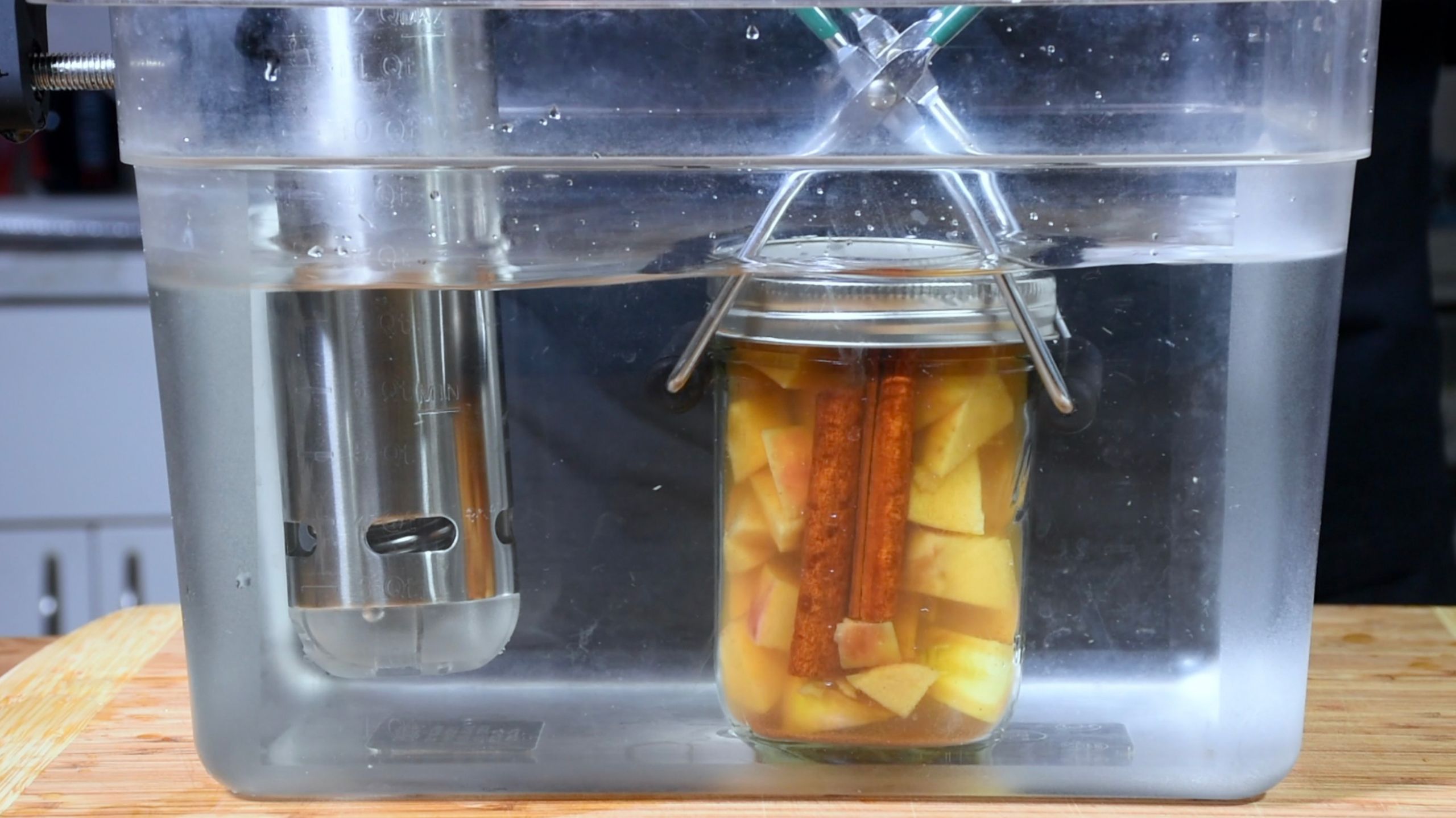 Sous Vide Apple Pie
 How to Sous Vide Infused Alcohols Times and Temperatures