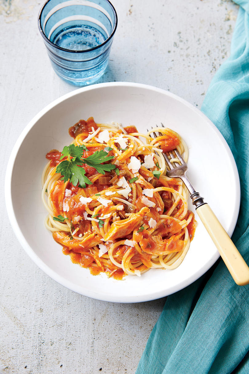 Southern Spaghetti Recipe
 Easy Spaghetti Recipe Ideas for Dinner Southern Living