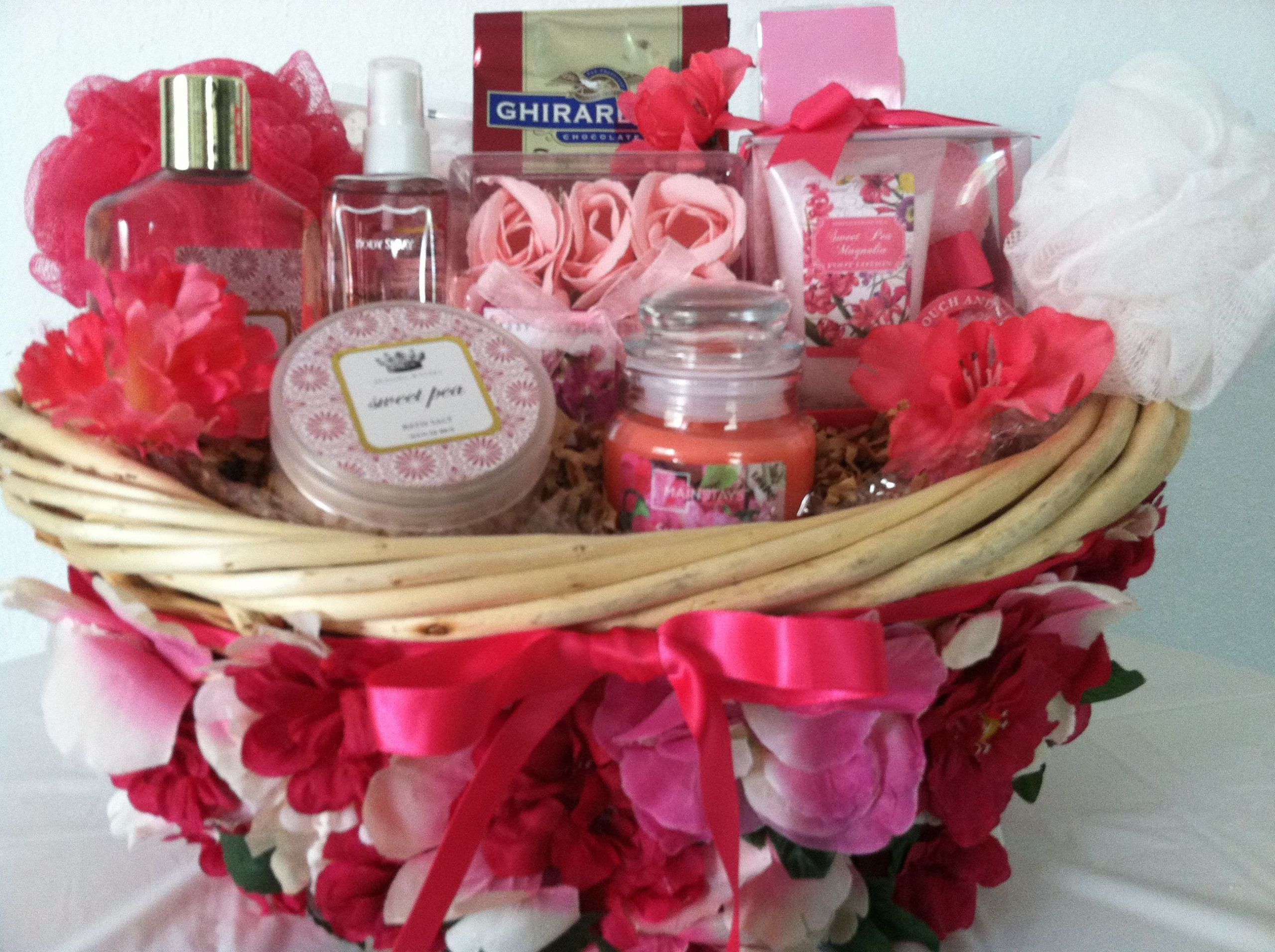 Spa Gift Baskets Ideas
 e of a kind handcrafted Spa Gift Basket Sweet Pea "Item