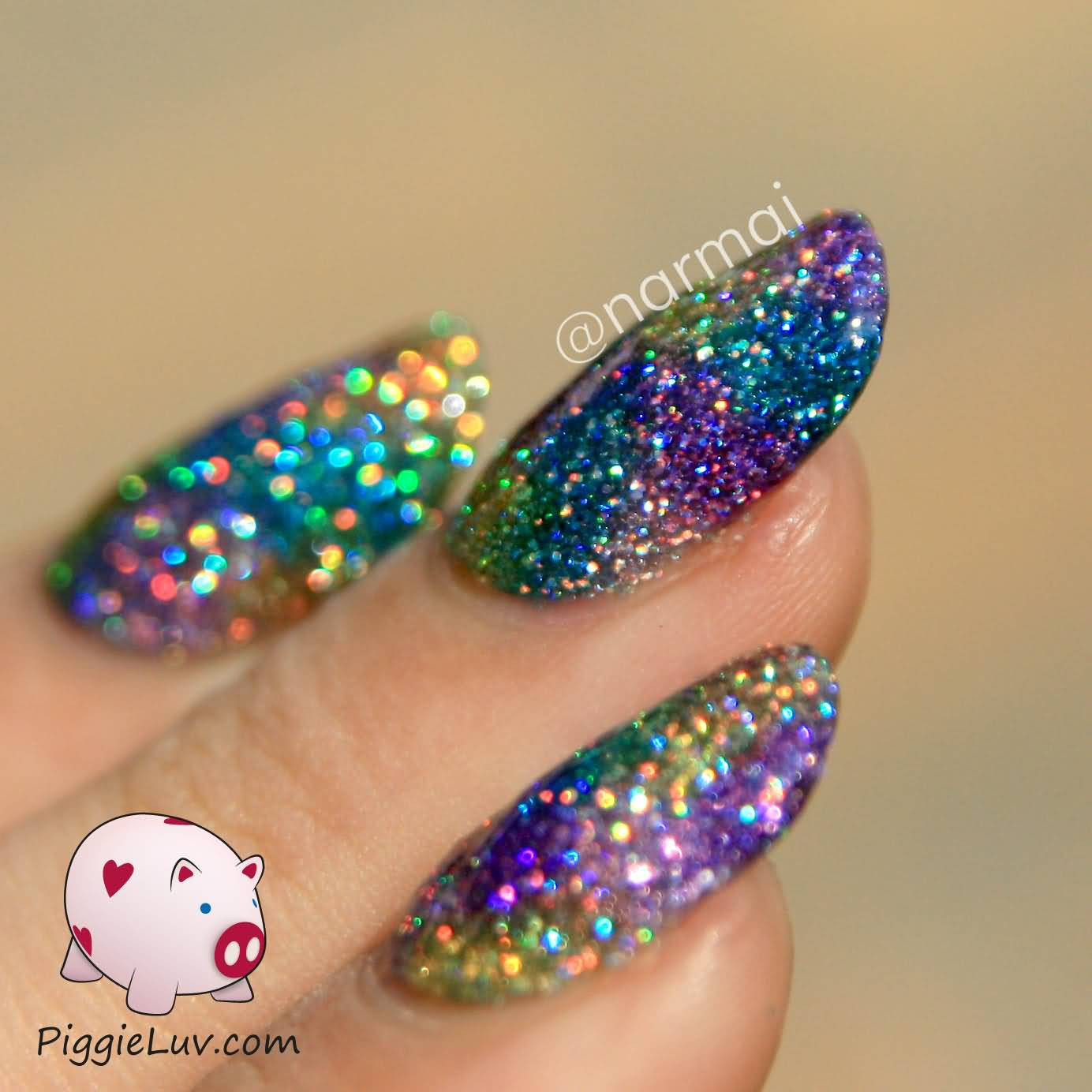 Sparkly Glitter Nails
 60 Most Beautiful Glitter Nail Art Ideas