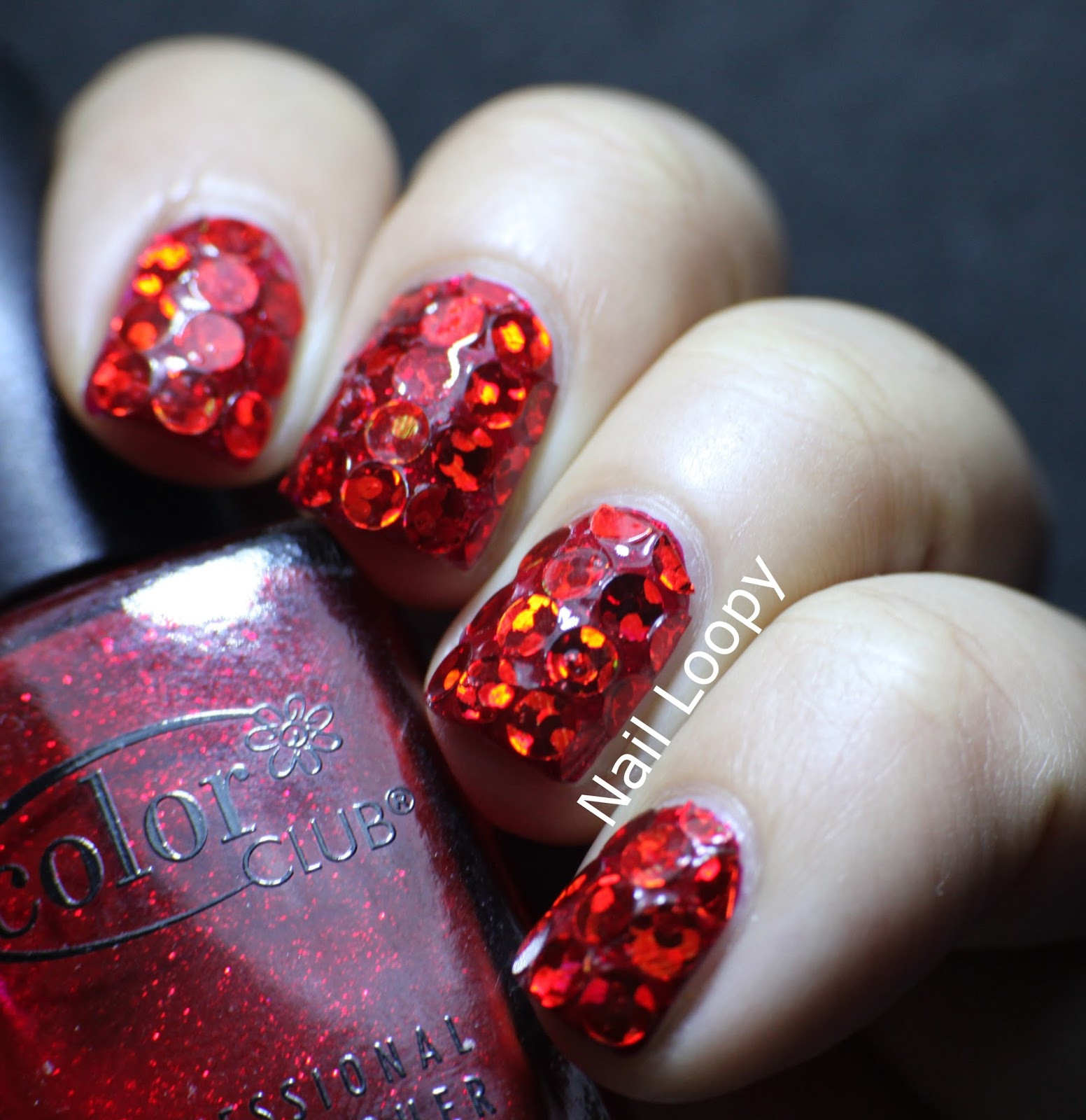 Sparkly Glitter Nails
 nail loopy SUPER HOLOGRPAHIC & SPARKLY RED GLITTER NAILS