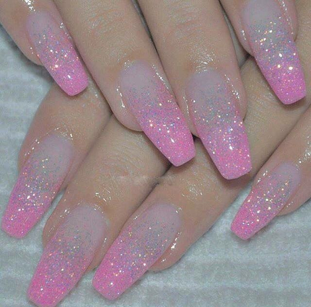 Sparkly Glitter Nails
 Pink Ombré Glitter Nails