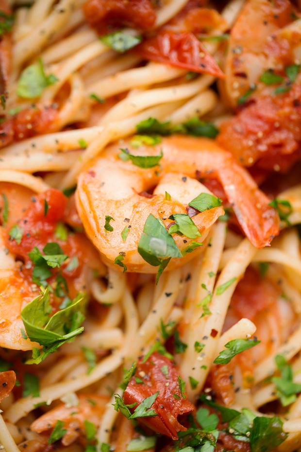 Spicy Shrimp Pasta Recipes
 Spicy Shrimp Pasta with Tomatoes and Garlic