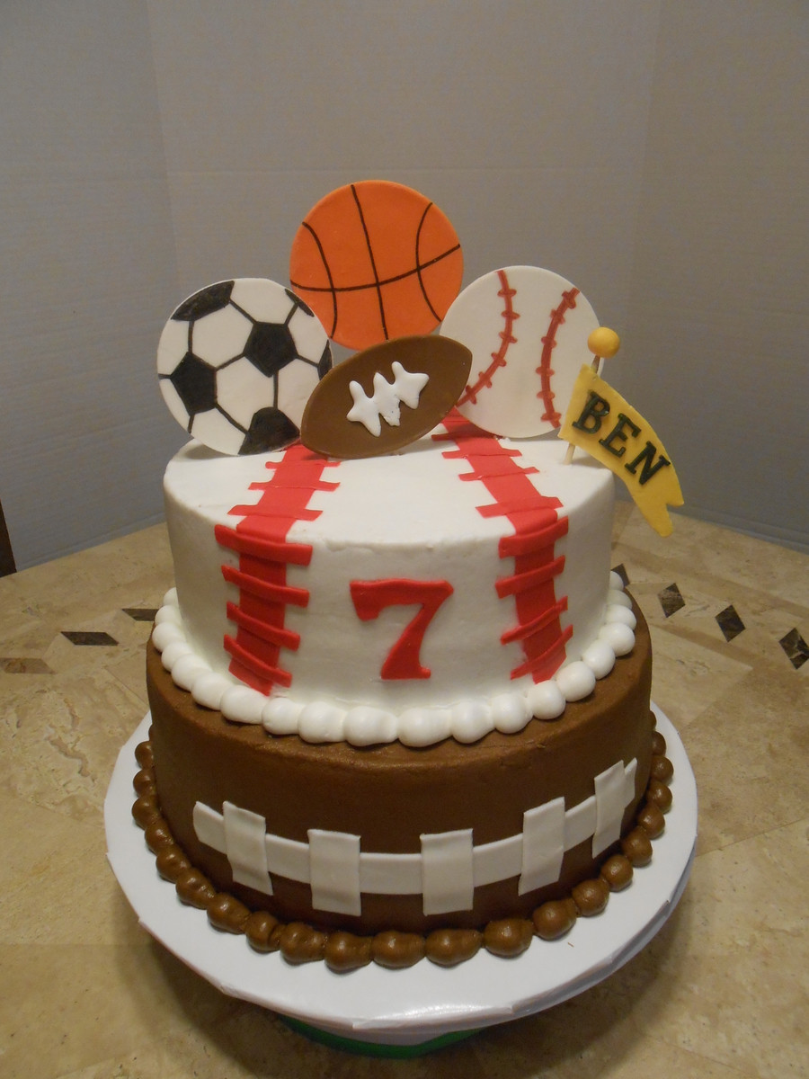 Sports Birthday Cakes
 Ben s Sport s Birthday Cake CakeCentral