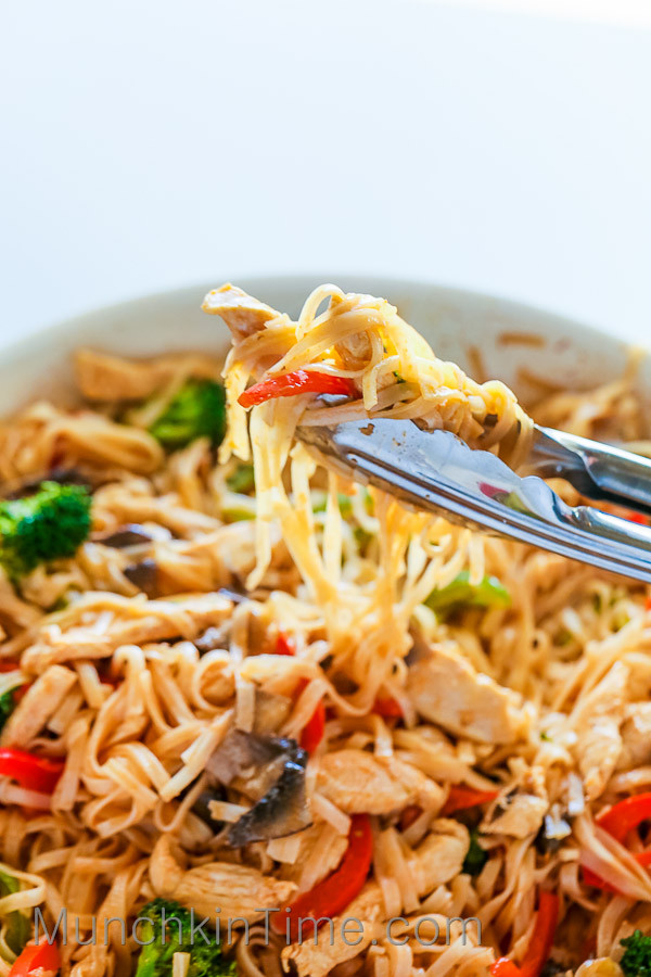 Stir Fried Rice Noodles Recipe
 30 Minute Rice Noodle Chicken Stir Fry Recipe Munchkin Time