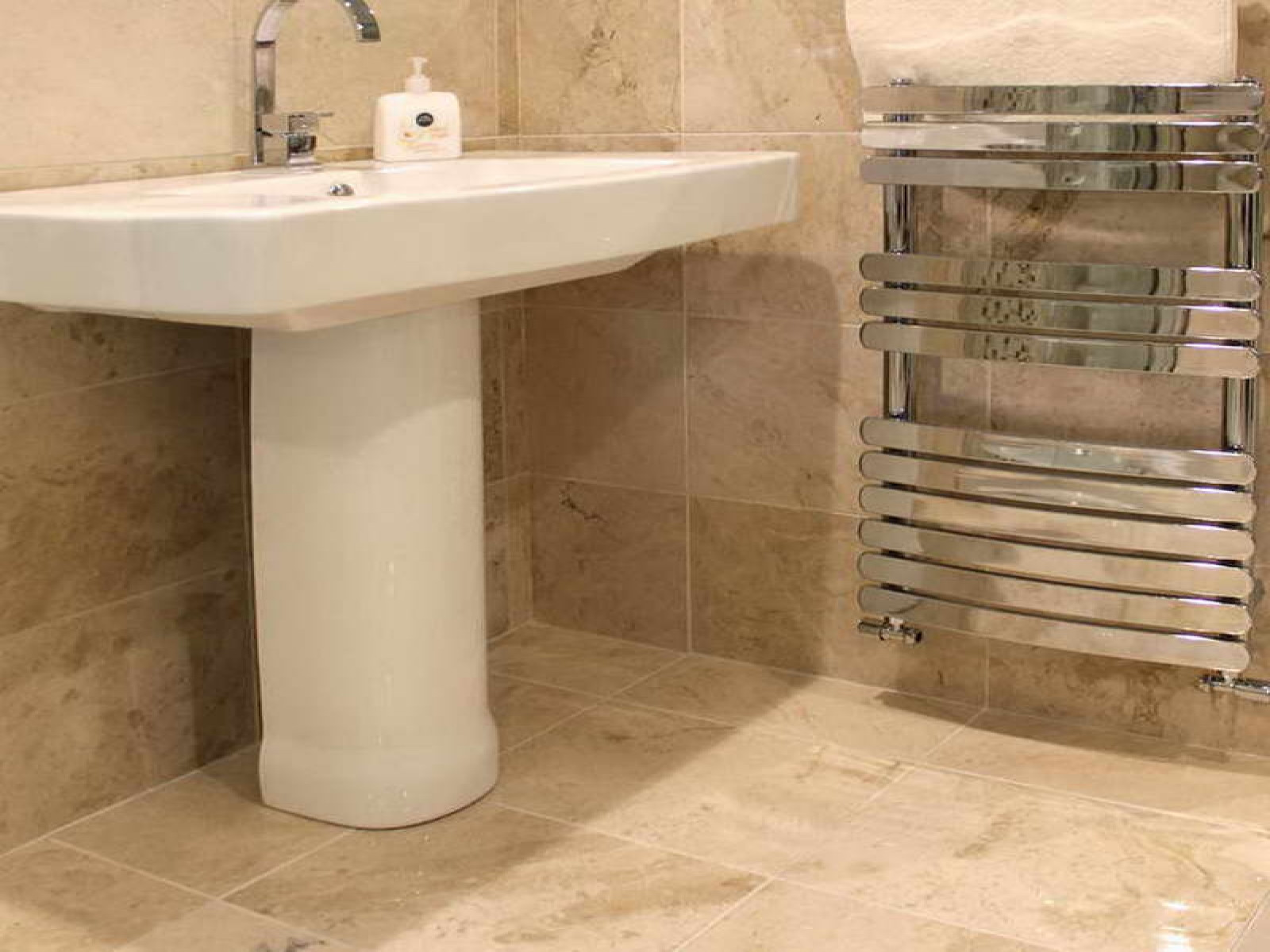 Stone Bathroom Tile
 30 cool ideas and pictures of natural stone bathroom