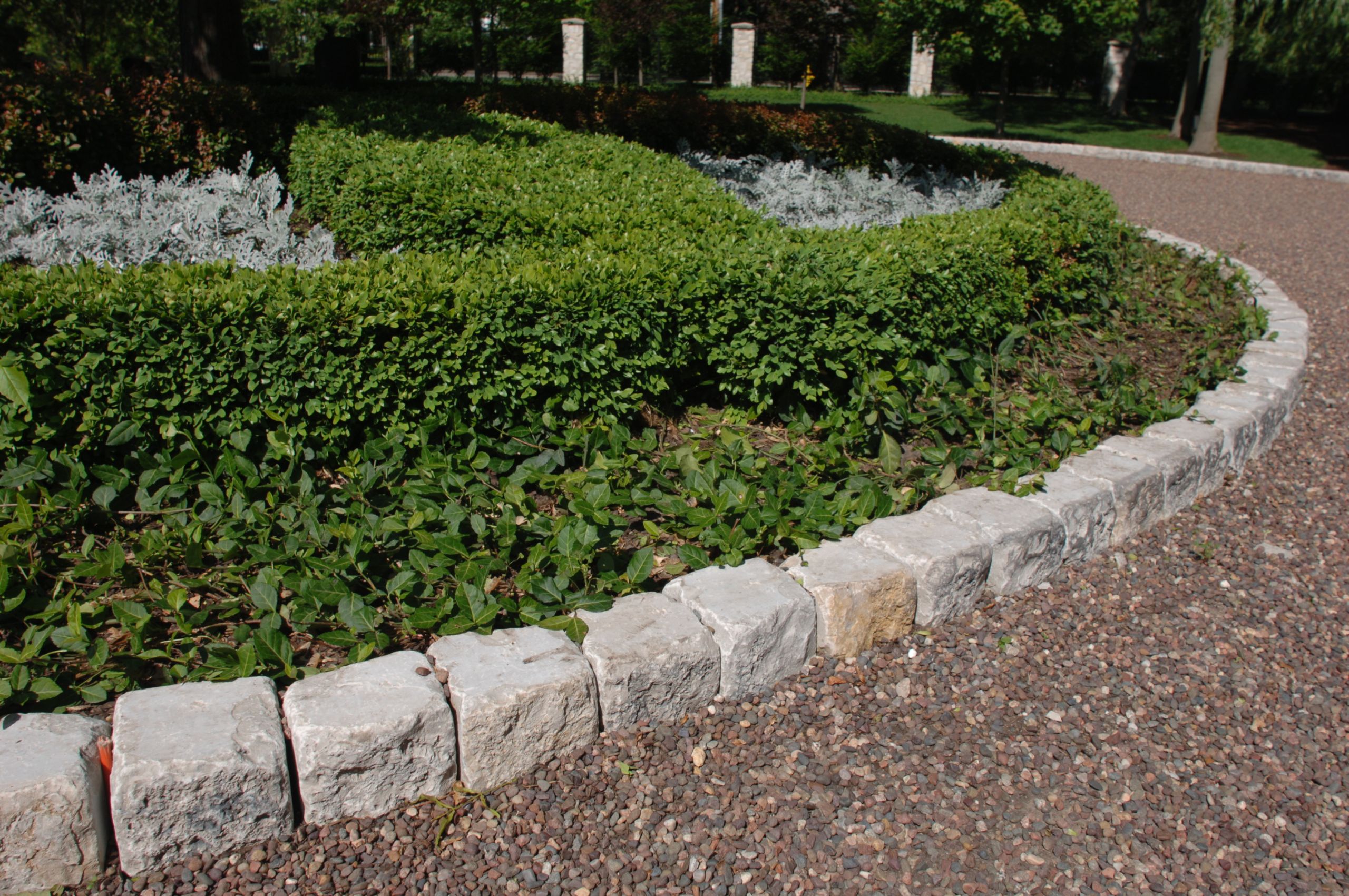 Stone Landscape Edging Ideas
 Naperville Landscape Edging