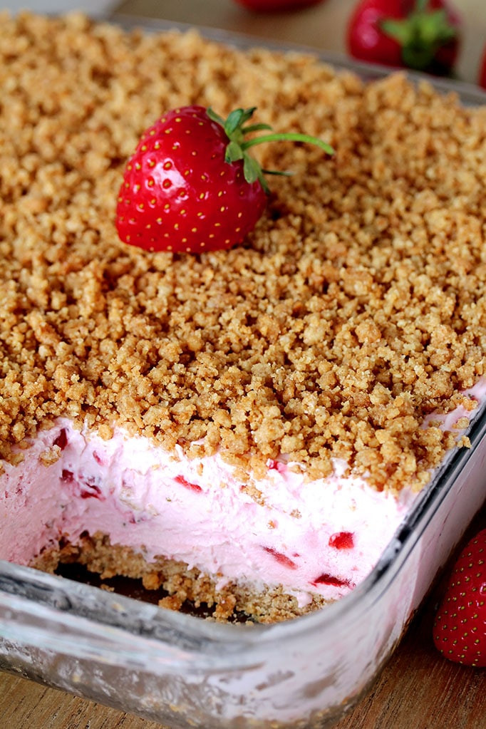 Strawberry Dessert Ideas
 Easy Frozen Strawberry Dessert refreshing creamy frozen