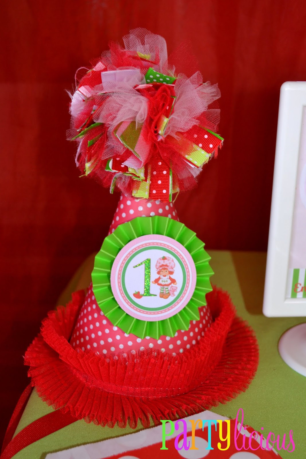 Strawberry Shortcake Birthday Decorations
 Partylicious Events PR Vintage Strawberry Shortcake
