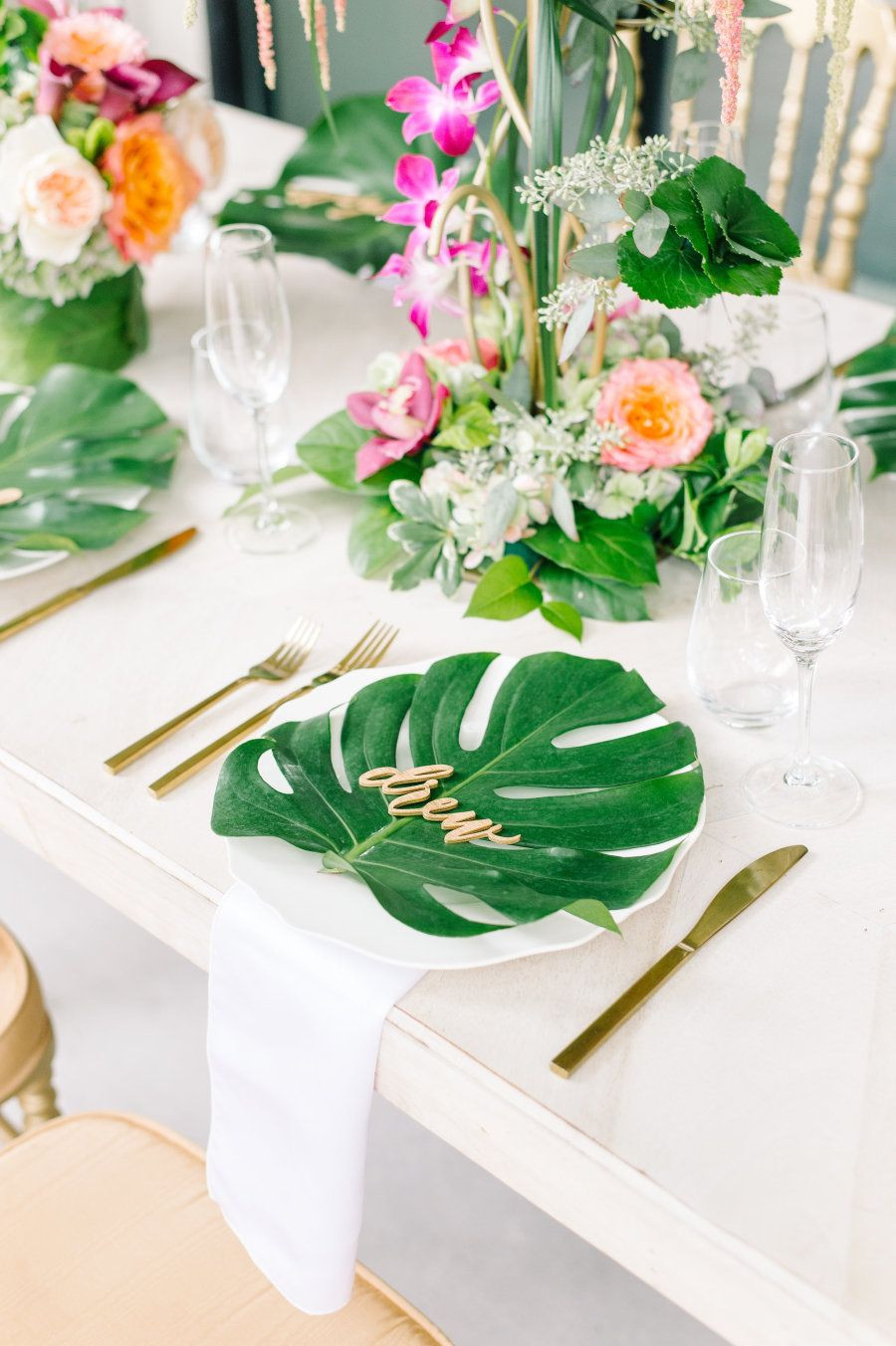 Summer In Winter Party Ideas
 Winter Schminter We re Giving Our Next Brunch a Tropical