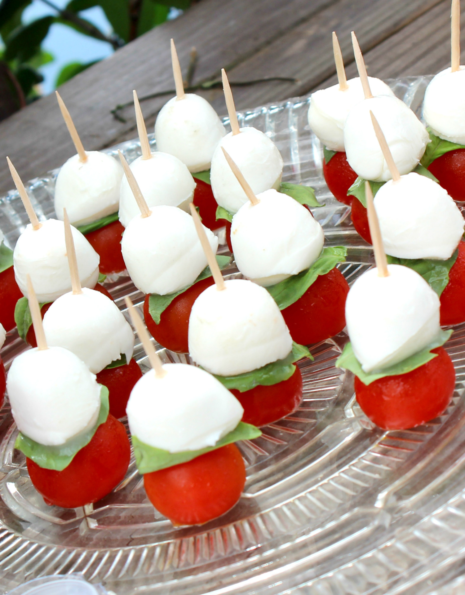 Summer Party Food Ideas For Adults
 Fun Summer Pool Party Ideas for Adults